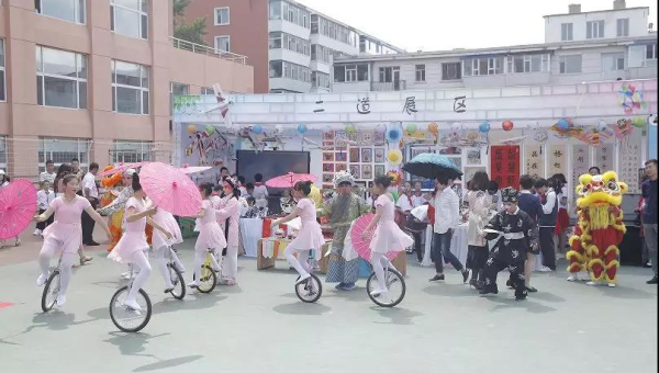 Heroku vs Netlify：静态网站托管与动态应用平台对比-主题美化网