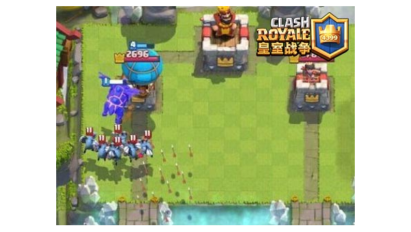 《皇室战争》气球兵卡组的战术运用与对战技巧-主题美化网